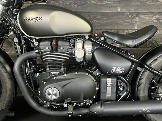triumph - bonneville-bobber-black