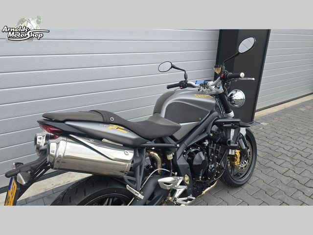 triumph - street-triple