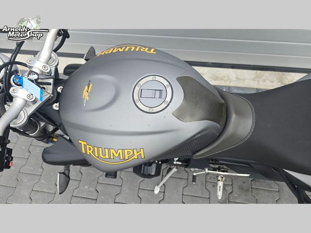 triumph - street-triple