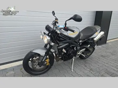 TRIUMPH STREET TRIPLE – foto 4