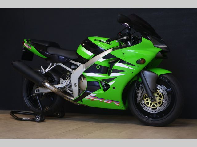 kawasaki - ninja-zx-6r