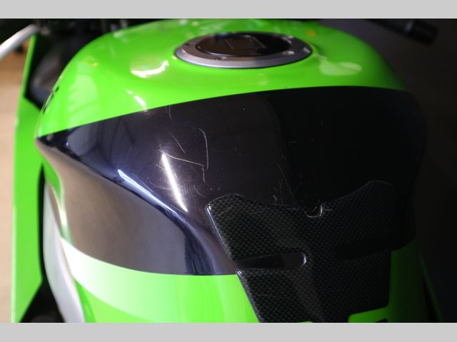 kawasaki - ninja-zx-6r