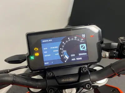 KTM 390 DUKE – foto 4