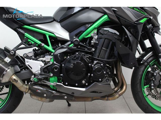 kawasaki - z900-performance