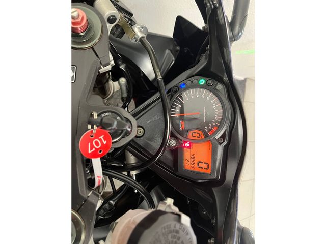 suzuki - gsx-r-1000