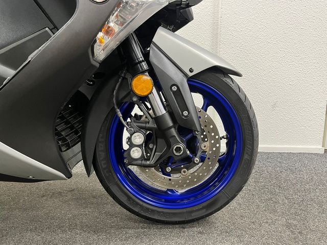 yamaha - tmax-sx