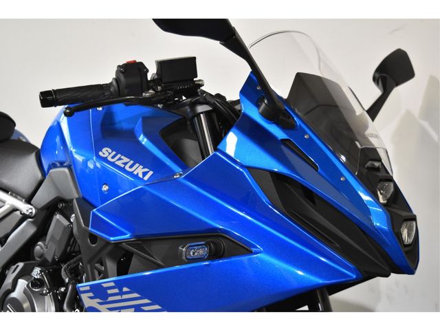 suzuki - gsx-8r