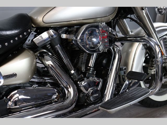 yamaha - xv-1700-road-star