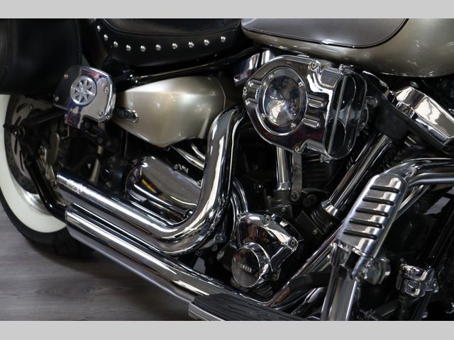 yamaha - xv-1700-road-star