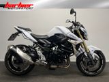 SUZUKI GSR 750