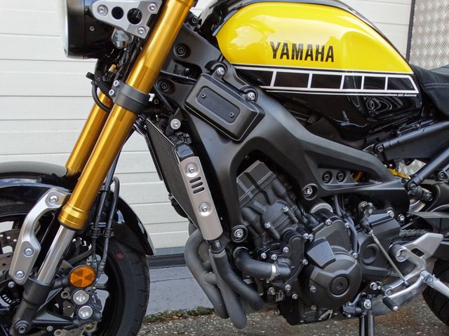 yamaha - xsr-900-abs