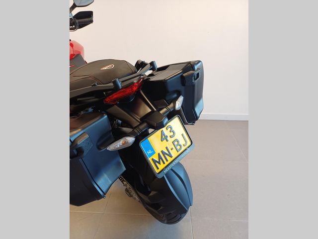 ducati - multistrada-1200-s