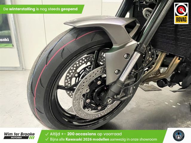 kawasaki - z900