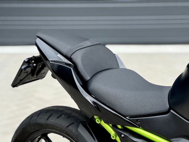kawasaki - z650-abs