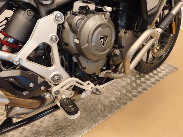 triumph - tiger-1200-gt-explorer