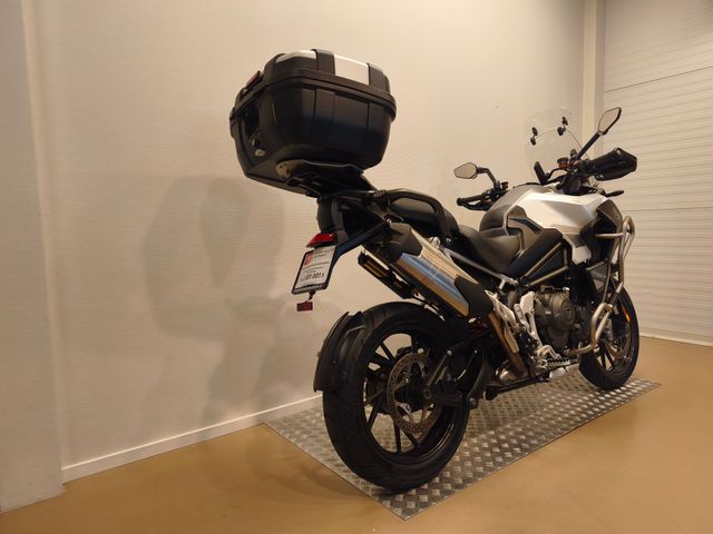 triumph - tiger-1200-gt-explorer