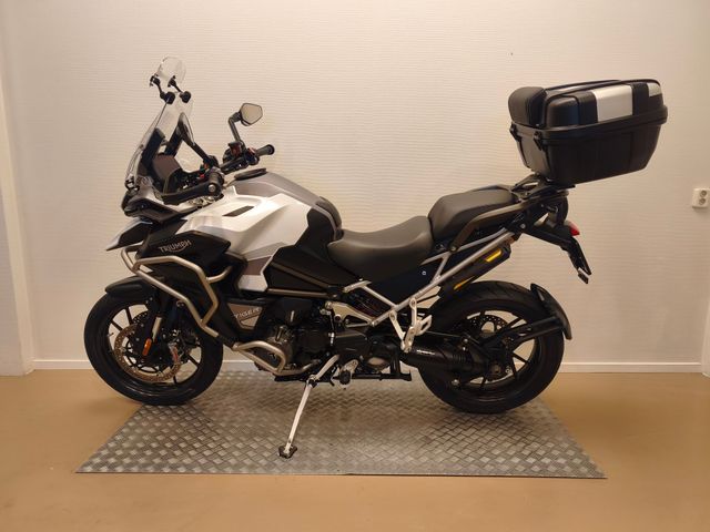 triumph - tiger-1200-gt-explorer