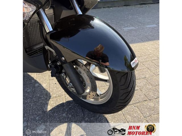 suzuki - an-200-burgman