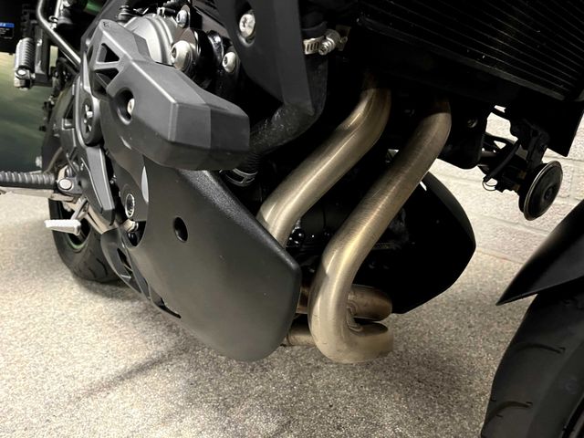 kawasaki - versys-650-tourer-plus