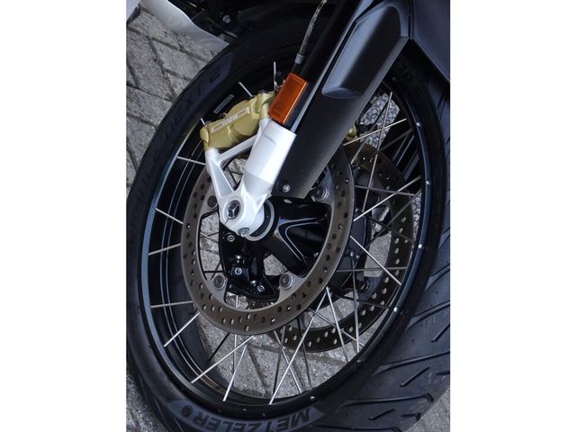 bmw - r-1250-gs-adventure