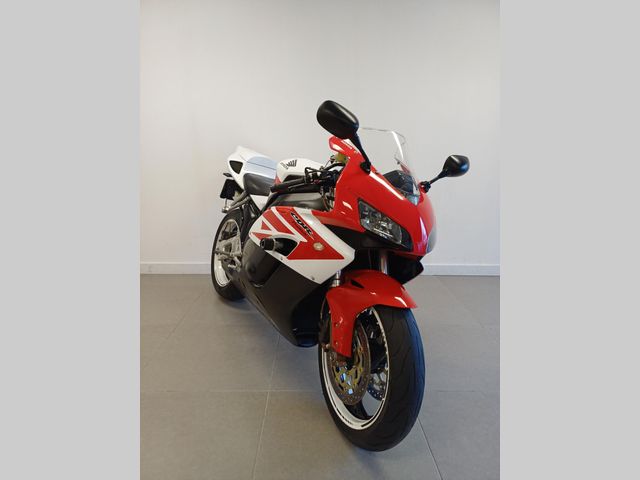 honda - cbr-1000-rr-fireblade