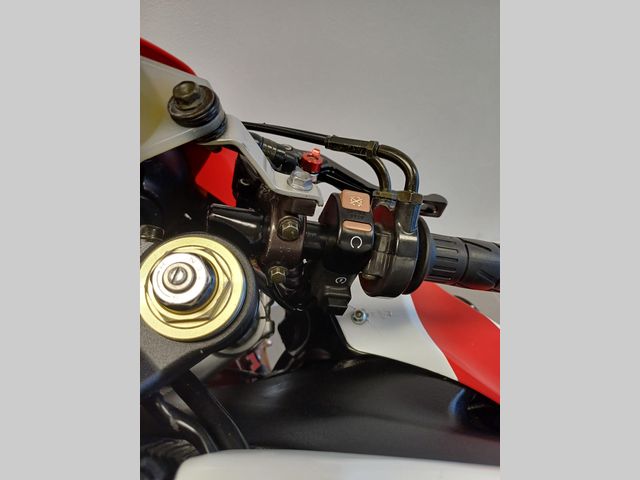 honda - cbr-1000-rr-fireblade