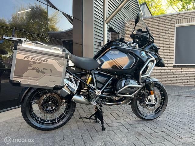 bmw - r-1250-gs-adventure