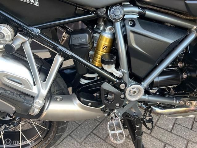 bmw - r-1250-gs-adventure