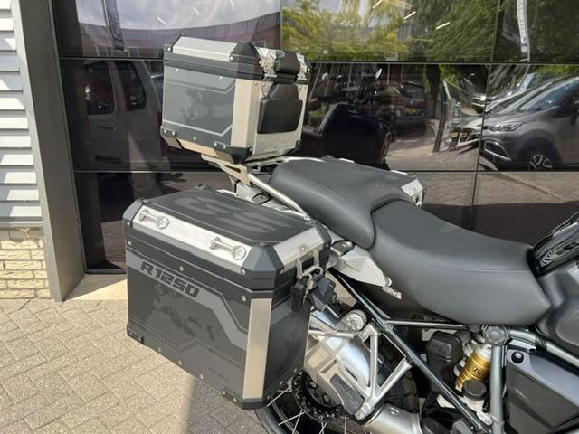 bmw - r-1250-gs-adventure