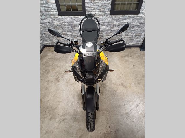 moto-guzzi - stelvio