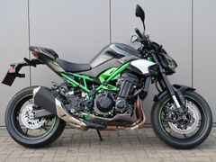 KAWASAKI Z900