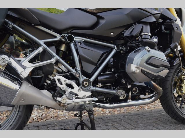 bmw - r-1200-r