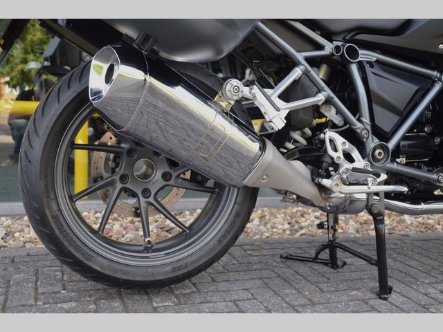 bmw - r-1200-r