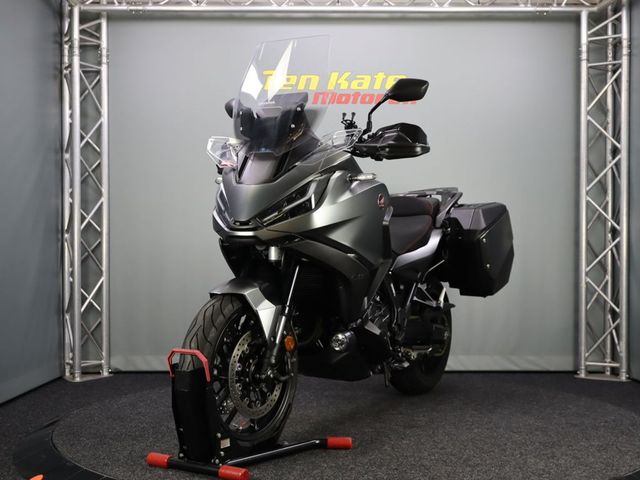 honda - nt-1100