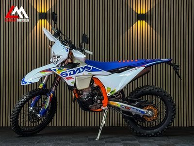 KTM 350 EXC F SIX DAYS – foto 3