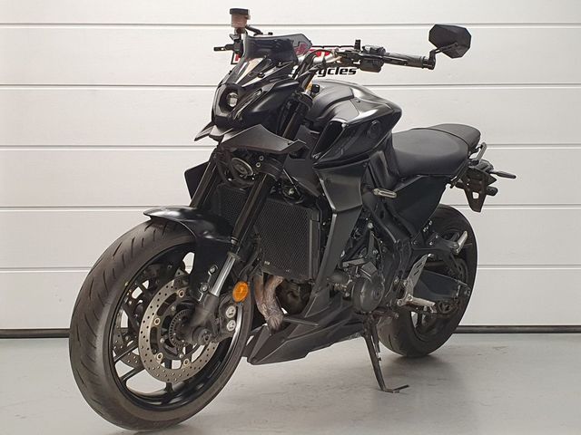 yamaha - mt-09-abs