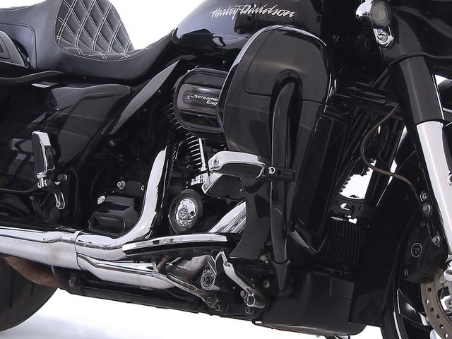 harley-davidson - street-glide-cvo-flhxse