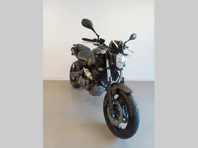YAMAHA MT 03 – foto 4