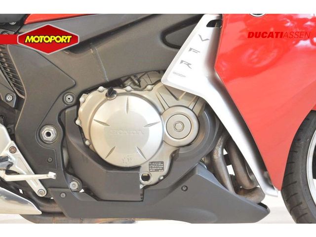 honda - vfr-1200-f