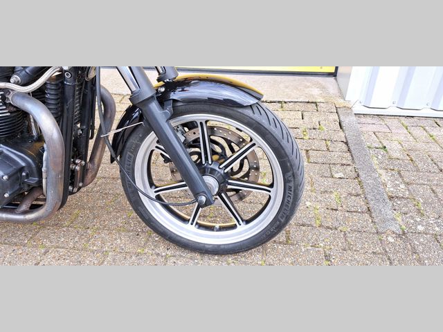 triumph - bonneville-t-100