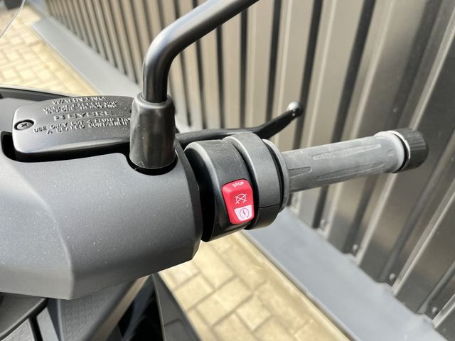bmw - c-400-gt