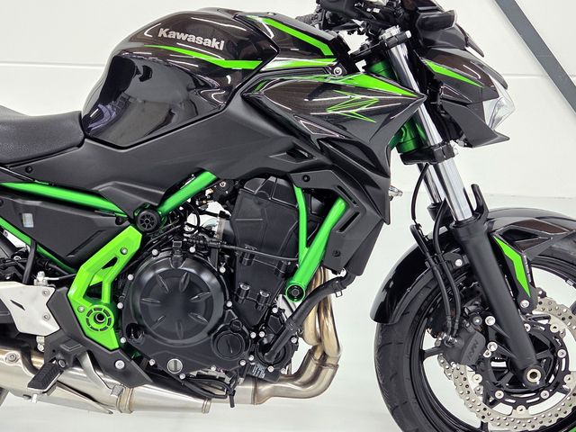 kawasaki - z650-abs
