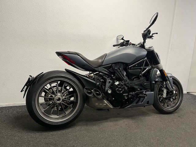 ducati - xdiavel
