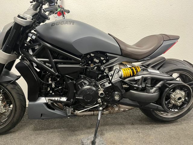 ducati - xdiavel
