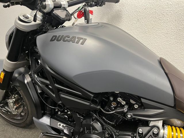 ducati - xdiavel