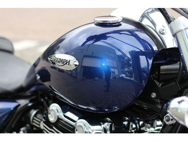 triumph - thunderbird