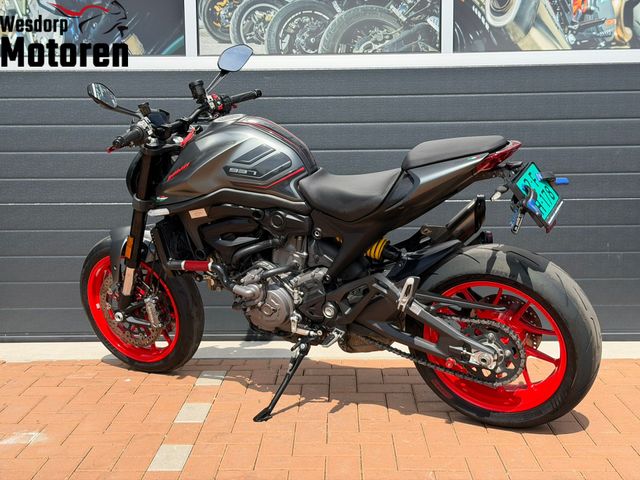 ducati - monster