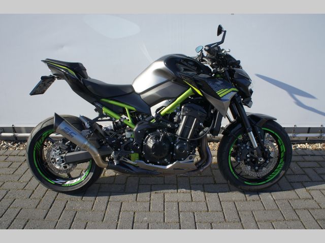 kawasaki - z900