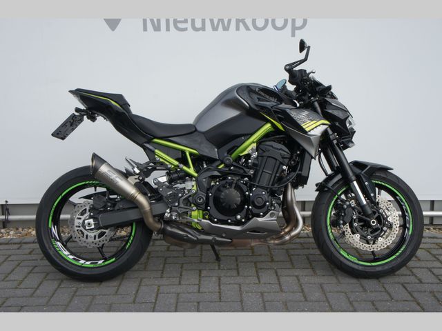 kawasaki - z900