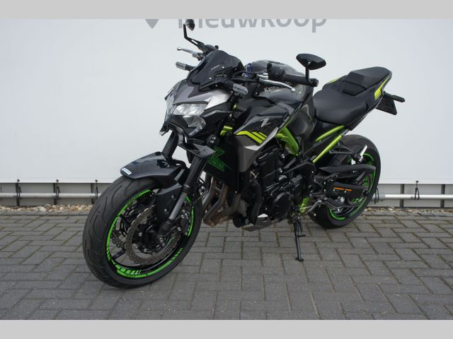 kawasaki - z900